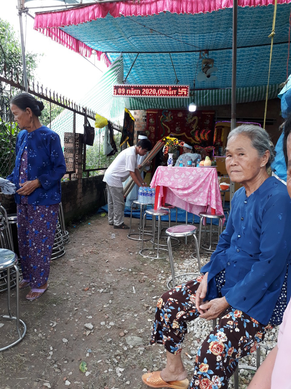 Đau lòng con trai bạo hành làm mẹ ruột tử vong - Ảnh 2.