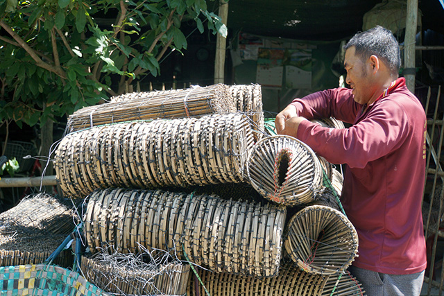 Đồng Tháp: Lọp bắt cua đồng ngóng trông...nước lũ - Ảnh 4.