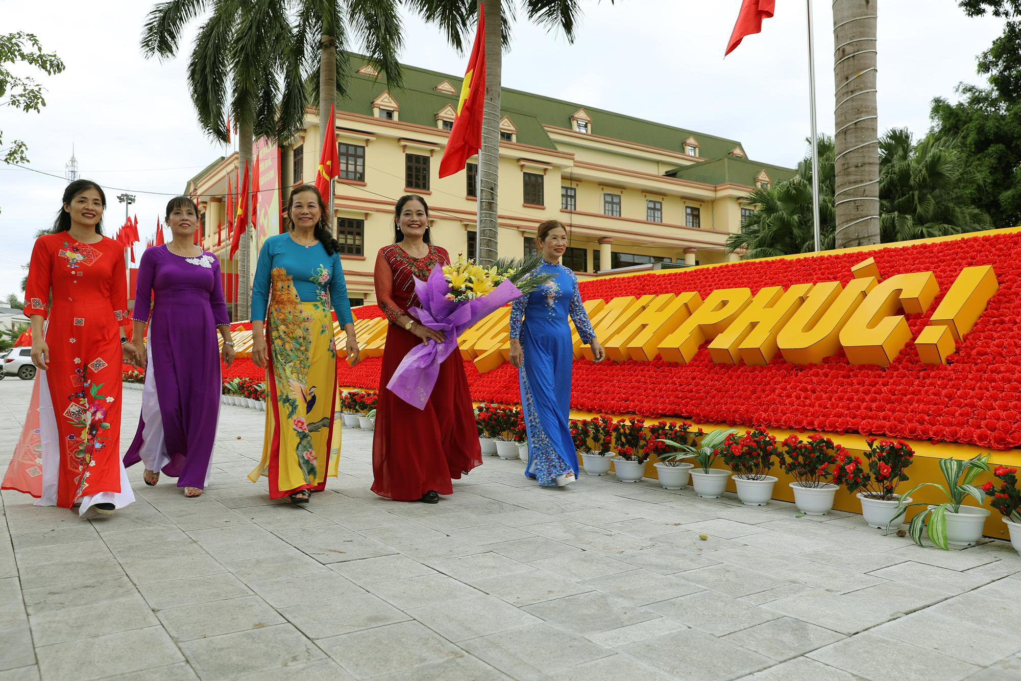 Yên Bái: Tỉnh đầu tiên đưa Chỉ số hạnh phúc vào Nghị quyết Đại hội Đảng - Ảnh 2.