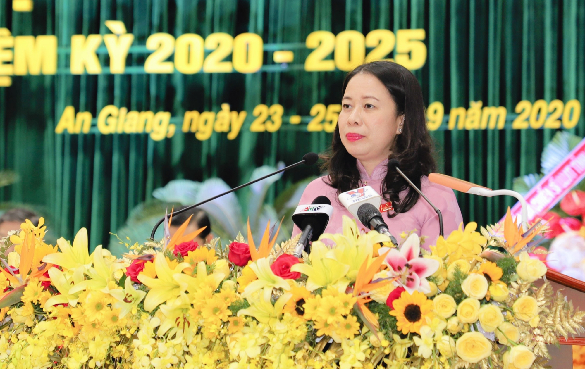 Bà Võ Thị Ánh Xuân tái đắc cử Bí thư Tỉnh ủy An Giang   - Ảnh 1.