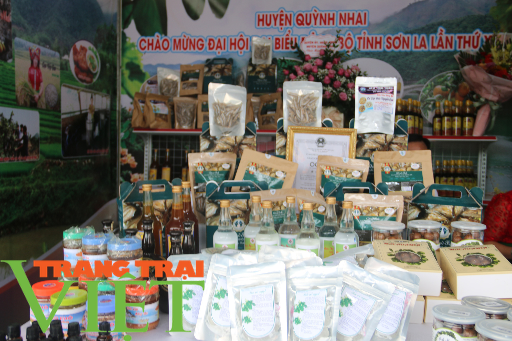 Sơn La: Hàng loạt nông sản sạch trưng bày tại Đại hội Đảng bộ - Ảnh 7.