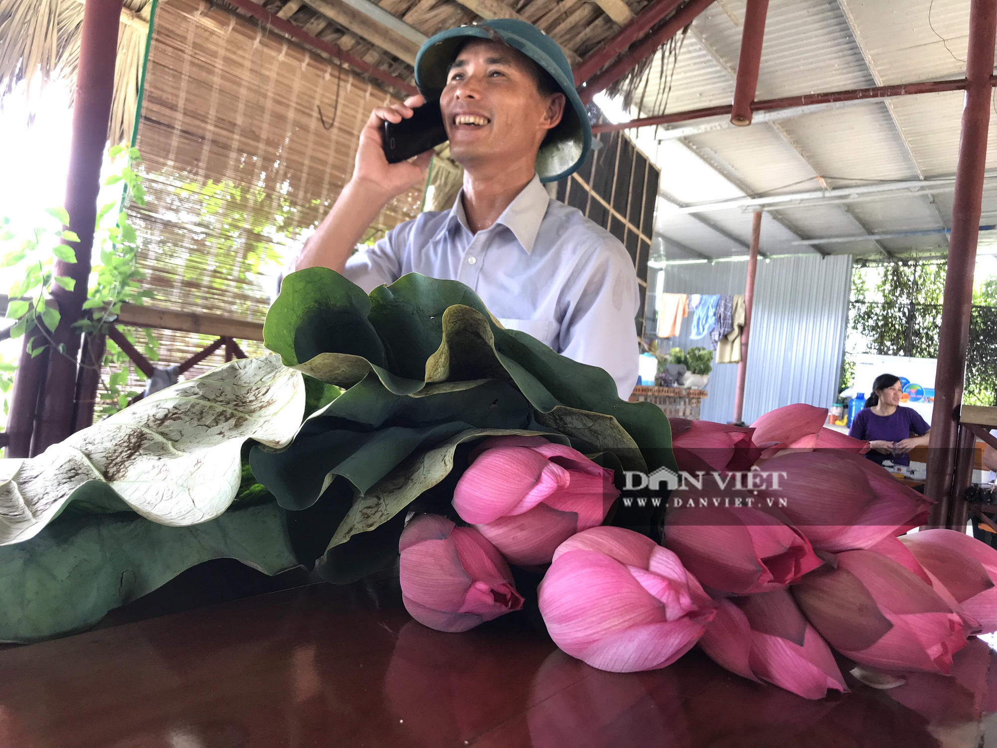 Ông Chủ tịch Hội nông dân biến ruộng hoang thành nơi hái ra tiền, khiến vạn người mê - Ảnh 5.