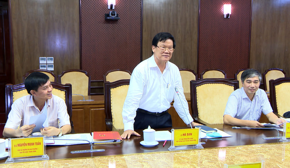 Ban Tổ chức Trung ương làm việc với Quảng Ninh về công tác cán bộ  - Ảnh 1.