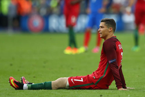 Ronaldo bị nhiễm trùng ngón chân.