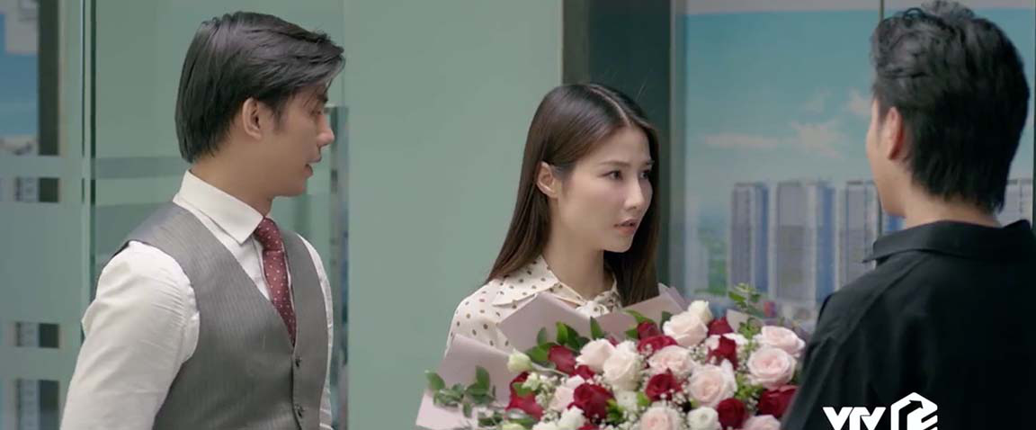Tình yêu và tham vọng tập 55: Minh dành cho Linh nụ hôn ngọt ngào khiến fan chết ngất
 - Ảnh 1.