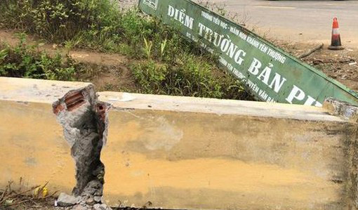 Lào Cai: Lần thứ 2 sập cổng trường khiến học sinh thiệt mạng - Ảnh 2.