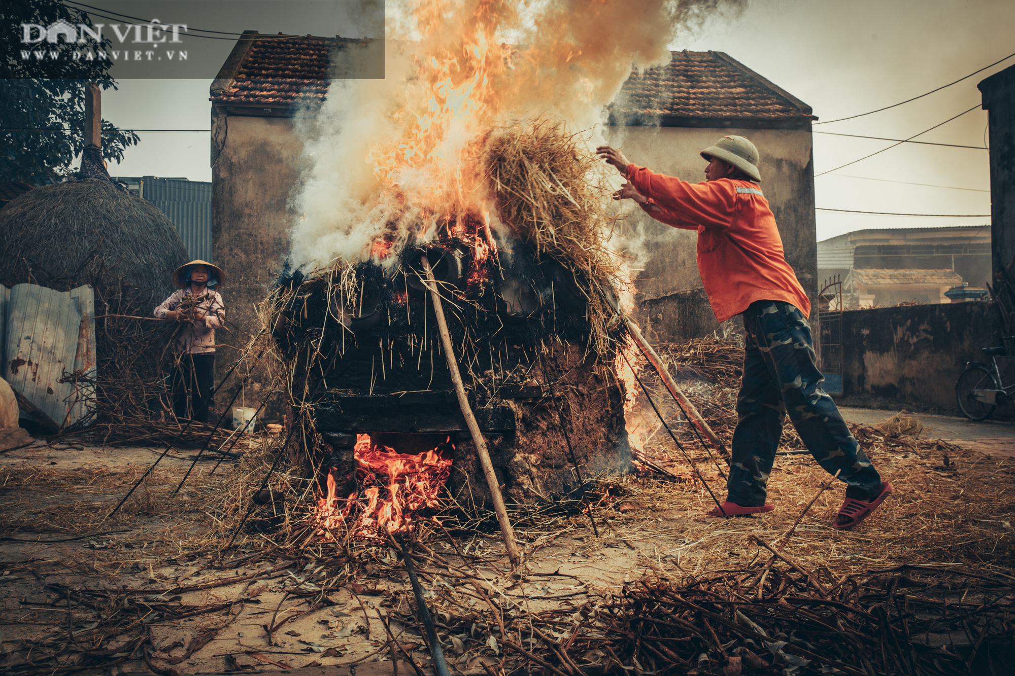 Chùm ảnh làng nghề làm &quot;nồi đất&quot; duy nhất ở xứ Nghệ - Ảnh 7.