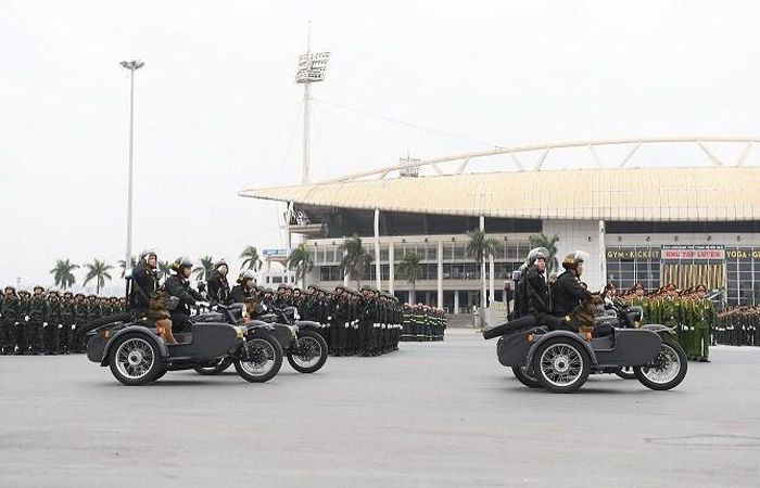 Dàn xe đặc chủng cùng 6.000 công an, quân đội xuất quân bảo vệ Đại hội Đảng - Ảnh 4.