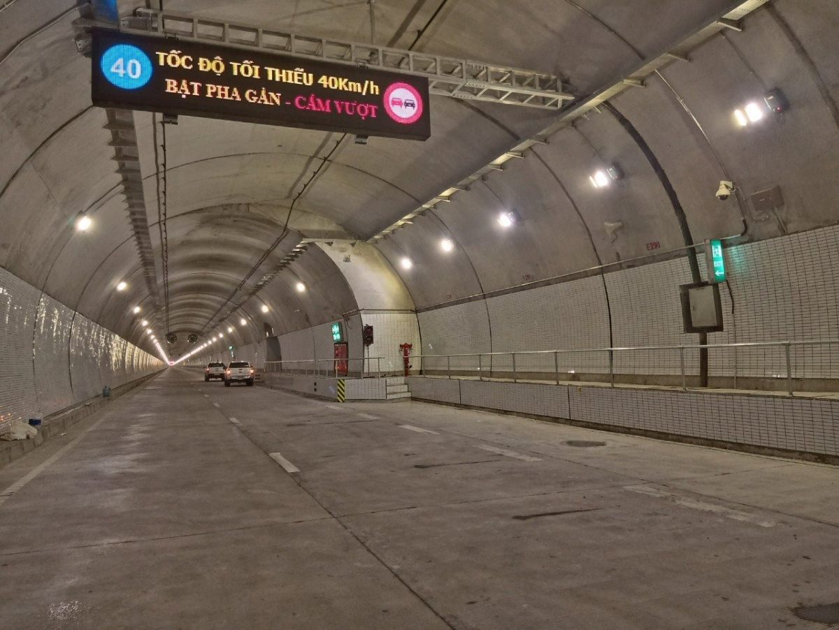 Đưa hầm Hải Vân 2 và 3 công trình giao thông vào khai thác trước Tết - Ảnh 2.