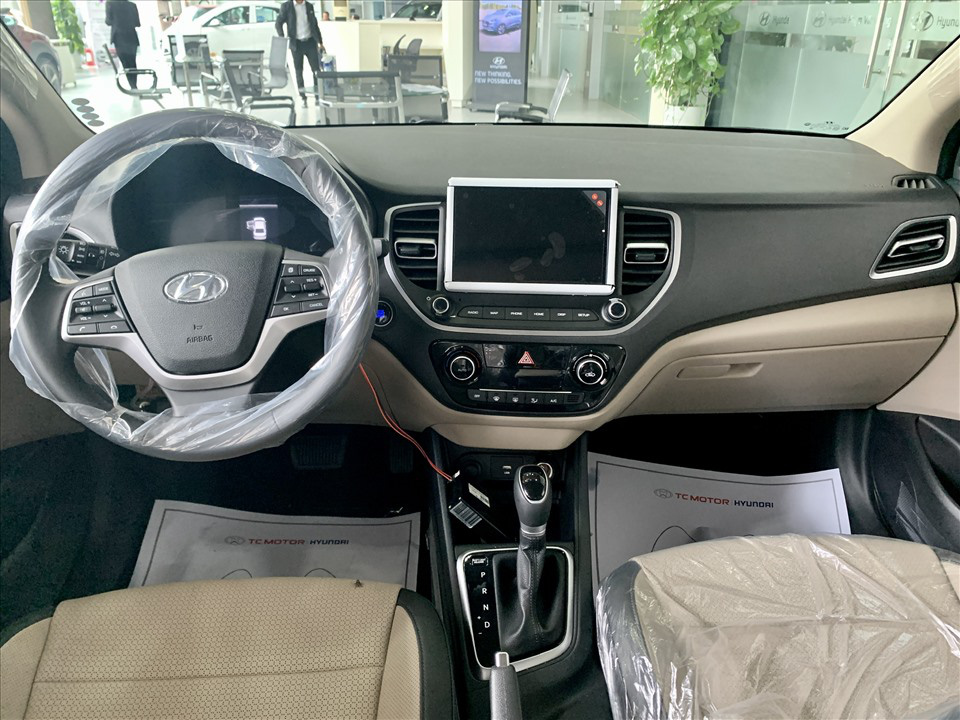 Thiết kế hút khách Việt, Hyundai Accent so kè cực gắt Toyota Vios - Ảnh 11.