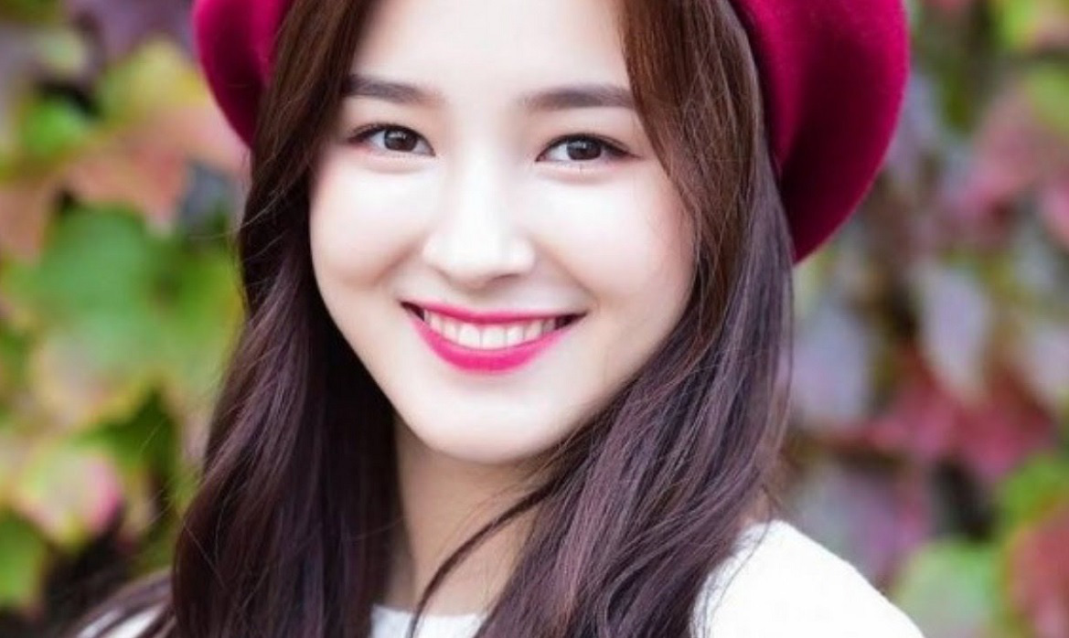 Nancy (Momoland) ca sĩ Hàn Quốc bị phát tán ảnh nhạy cảm tại AAA Việt Nam xinh đẹp đến cỡ nào? - Ảnh 14.