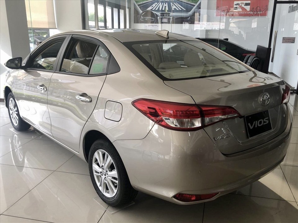 Thiết kế hút khách Việt, Hyundai Accent so kè cực gắt Toyota Vios - Ảnh 10.