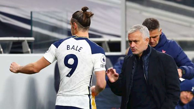 Giở thái độ với HLV Mourinho, Bale nhận ngay cái kết đắng - Ảnh 1.