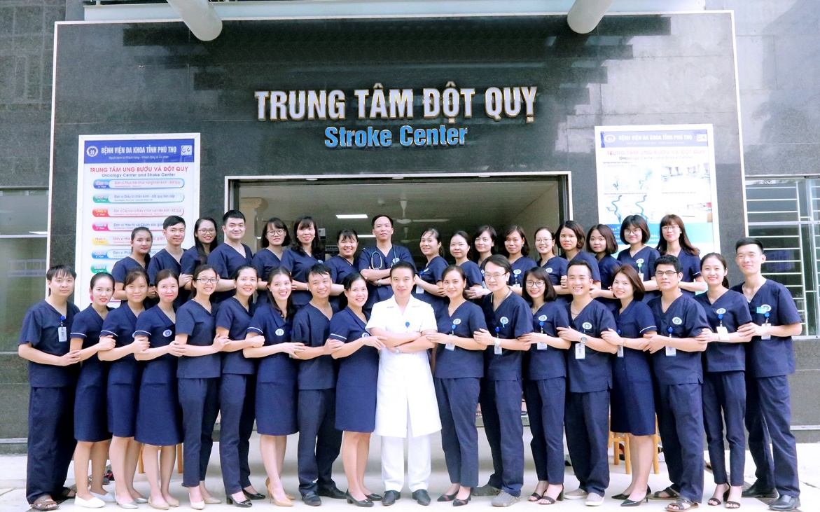 Trung tâm Đột quỵ - Bệnh viện đa khoa tỉnh Phú Thọ: Giành lại sự sống cho bệnh nhân nơi “cửa tử” - Ảnh 4.