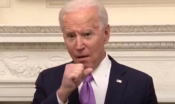 Ông Biden để lộ dấu hiệu sức khỏe tại cuộc họp báo đầu tiên - Ảnh 1.