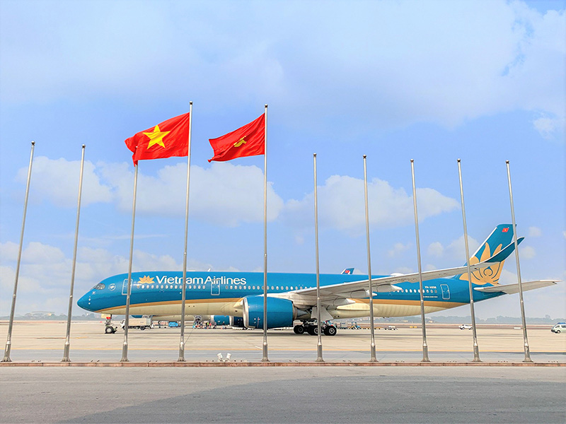 Vietnam Airlines thực hiện ngày bay cao điểm phục vụ Đại hội Đảng - Ảnh 1.