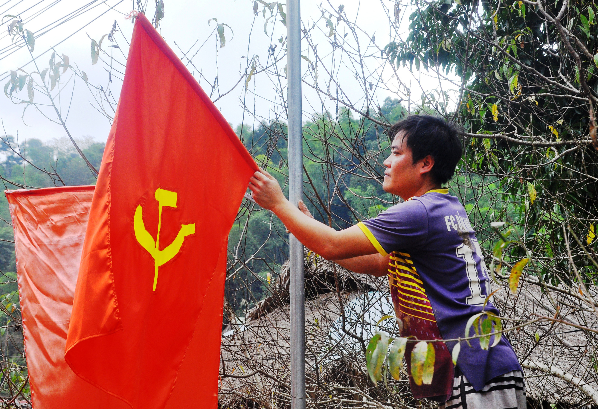 Thanh Hóa: Người dân huyện biên giới Quan Sơn kỳ vọng vào Đại hội Đảng toàn quốc lần thứ XIII - Ảnh 2.