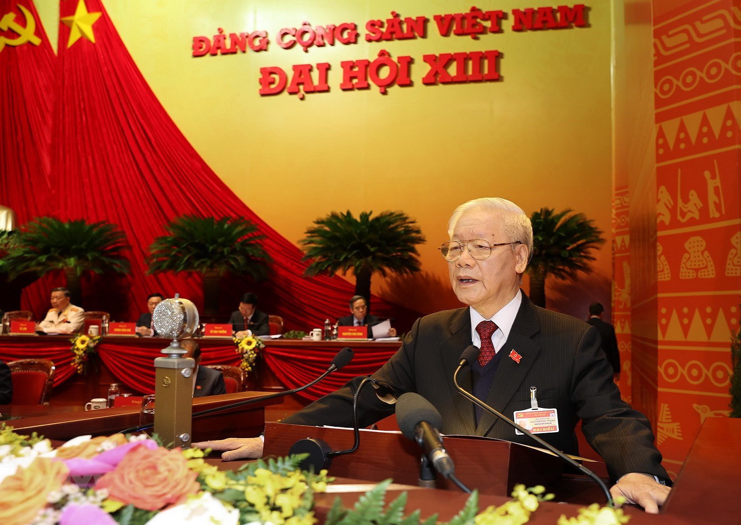 Hình ảnh lễ khai mạc trọng thể Đại hội lần thứ XIII Đảng Cộng sản - Ảnh 3.