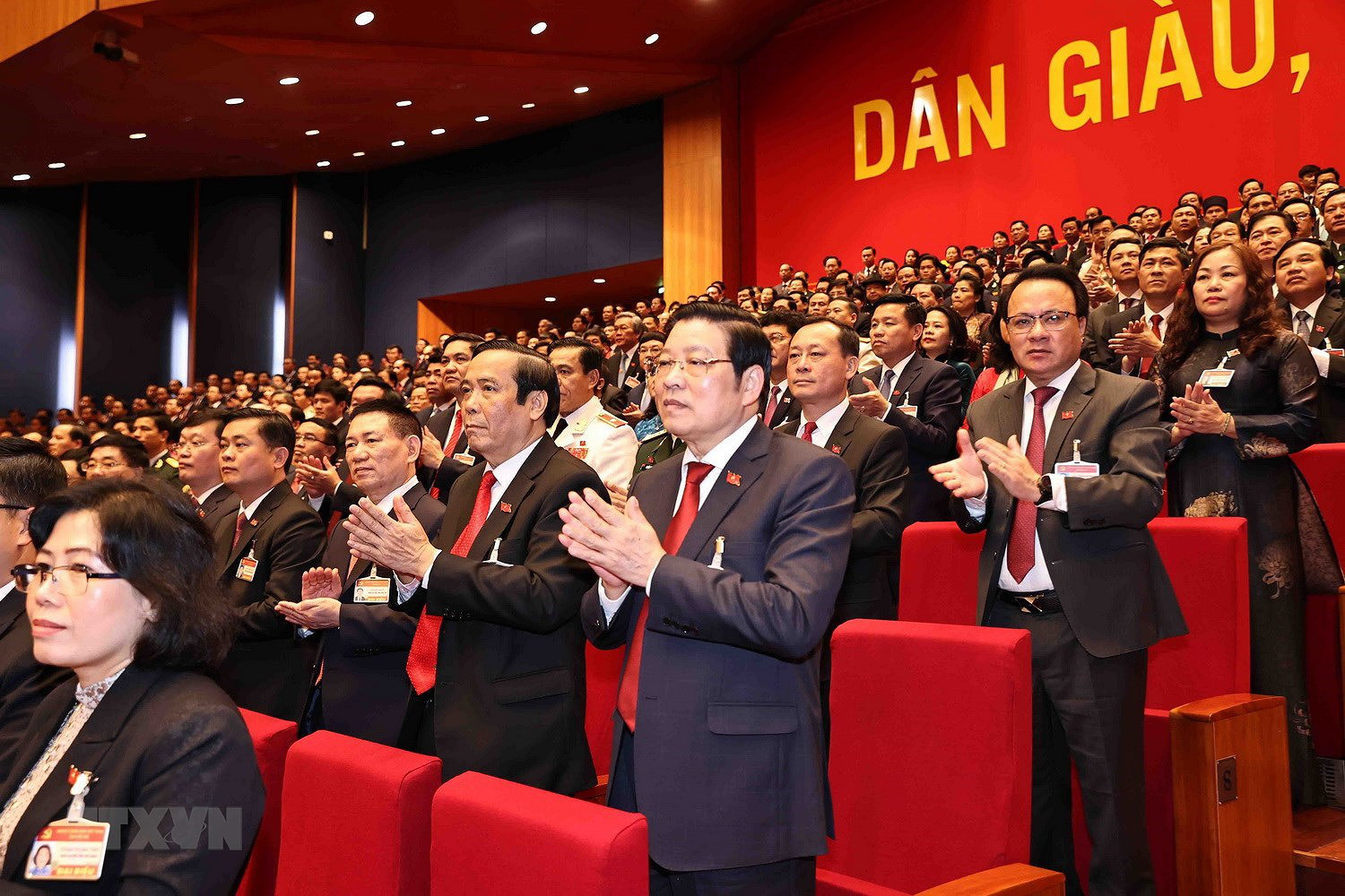 Hình ảnh lễ khai mạc trọng thể Đại hội lần thứ XIII Đảng Cộng sản - Ảnh 12.