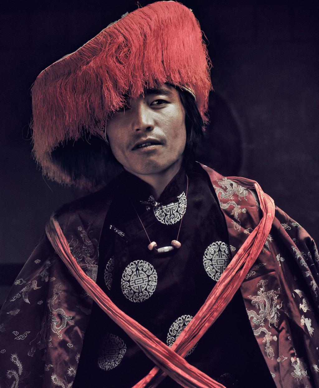 Lạ lùng bộ tộc có anh em một nhà lấy chung vợ ở Tây Tạng - Ảnh 4.