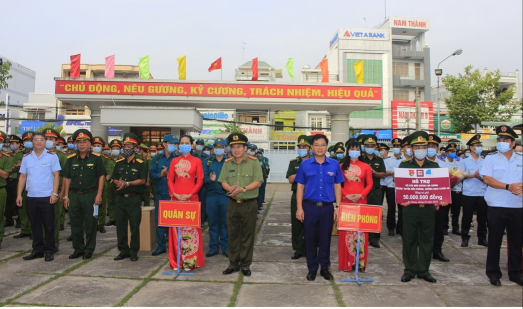 An Giang: Người dân trở về từ tỉnh Hải Dương và Quảng Ninh phải thực hiện khai báo y tế - Ảnh 2.