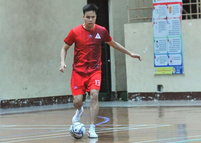 Hành hung trọng tài đến mất trí nhớ, cầu thủ futsal nhận cái kết đắng - Ảnh 2.