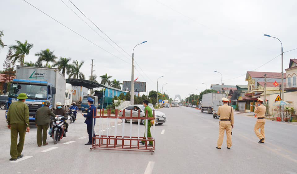 Quảng Ninh đề nghị Hải Dương phối hợp truy vết trường hợp liên quan bệnh nhân Covid-19 - Ảnh 1.