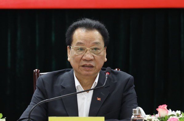 GS Phùng Hữu Phú: Đảng chịu trách nhiệm trước Nhân dân về hệ thống tổ chức và đội ngũ cán bộ - Ảnh 1.