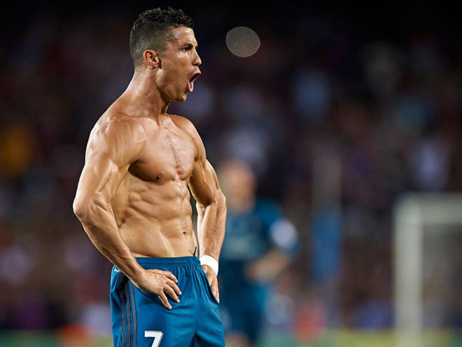 Cơ lưng cây thông cực đỉnh: Ronaldo chào thua Lý Tiểu Long - Ảnh 5.