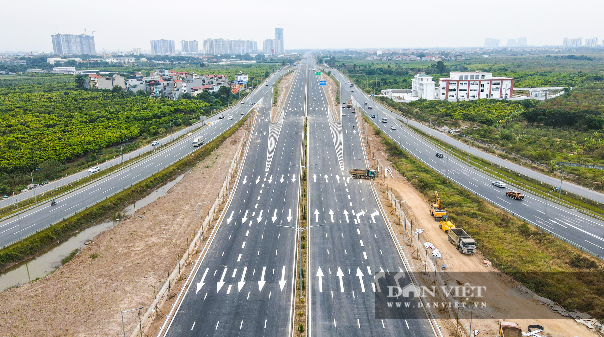 Thủ tướng tới dự lễ khánh thành công trình kết nối Vành đai 3 với cao tốc Hà Nội - Hải Phòng - Ảnh 5.