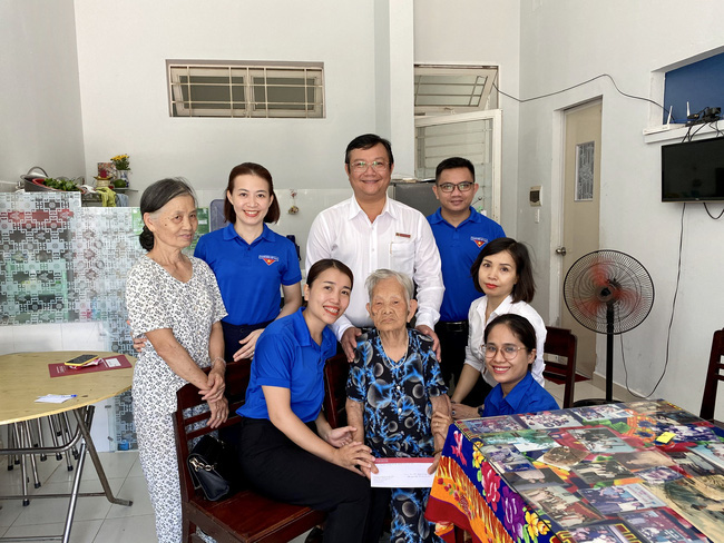 Dấu ấn Agribank miền Trung: Gắn trách nhiệm với cộng đồng và an sinh xã hội - Ảnh 3. Dấu ấn Agribank miền Trung: Gắn trách nhiệm với cộng đồng và an sinh xã hội - Ảnh 3.