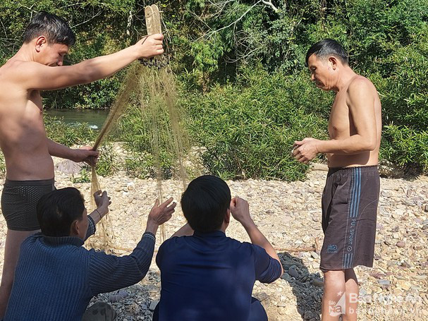 Nghệ An: Vũng nước sâu nhiều cá đặc sản quý hiếm, cá mát là cá gì mà dân chỉ bắt vừa đủ ăn? - Ảnh 4.