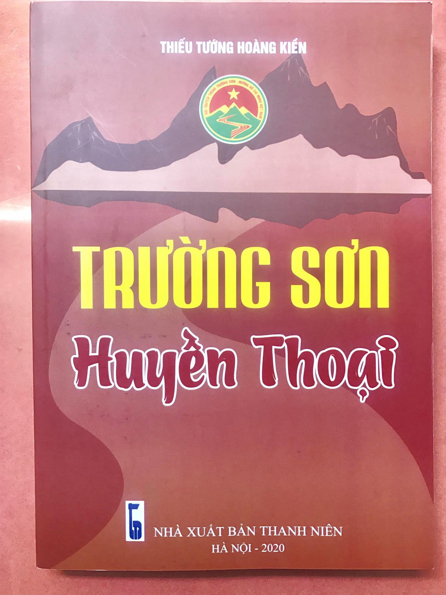 Vị tướng Công binh tặng sách Đại tướng Phùng Quang Thanh và câu chuyện kỷ niệm - Ảnh 2.