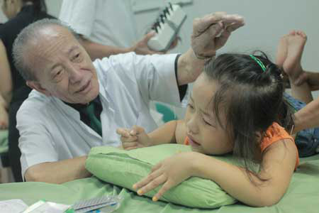 Giáo sư Nguyễn Tài Thu qua đời- Một trái tim luôn đau vì bệnh nhân đã ngừng đập - Ảnh 2.