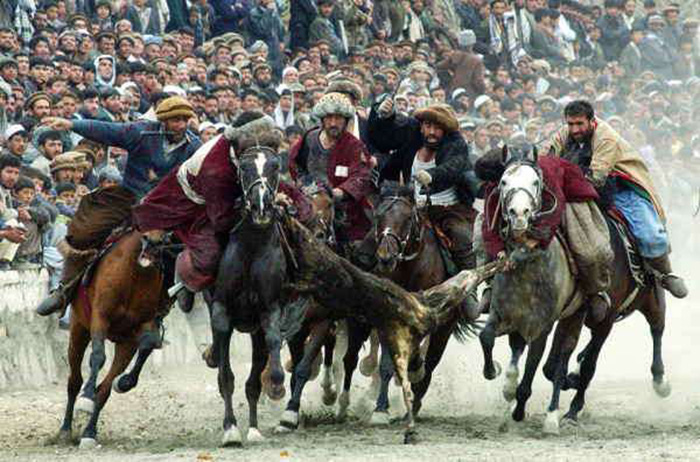 Vì sao “trò chơi nguy hiểm nhất thế giới” Buzkashi vẫn được vạn người mê - Ảnh 7.