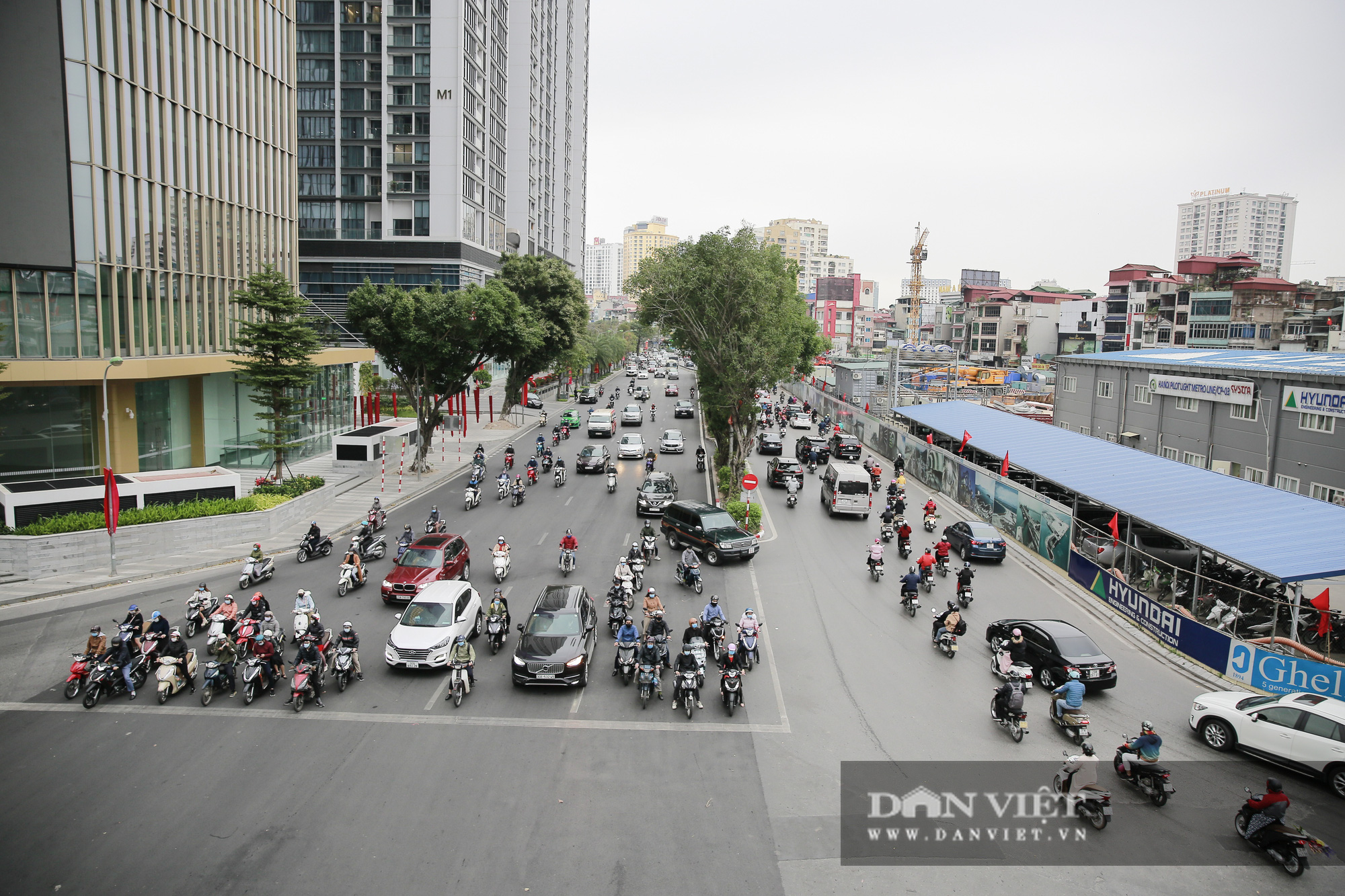 Bất ngờ giao thông Hà Nội trong ngày đầu tiên đi làm sau kỳ nghỉ Tết Nguyên đán - Ảnh 9.