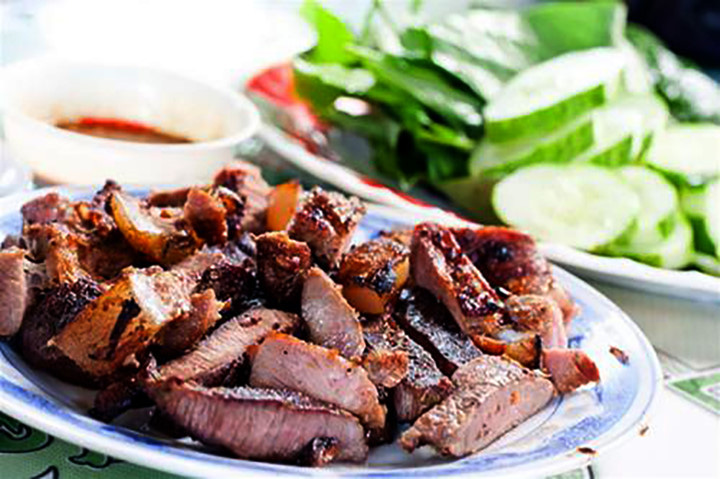 5 đặc sản từ thịt trâu ngon xuất sắc khắp ba miền Việt Nam, chỉ nhìn thôi cũng đủ nuốt nước miếng ừng ực - Ảnh 9.