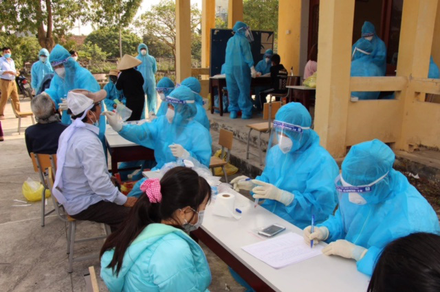 Bộ trưởng Bộ Y tế: Tình hình dịch Covid-19 ở Hà Nội có thể kéo dài hơn dự kiến - Ảnh 2.
