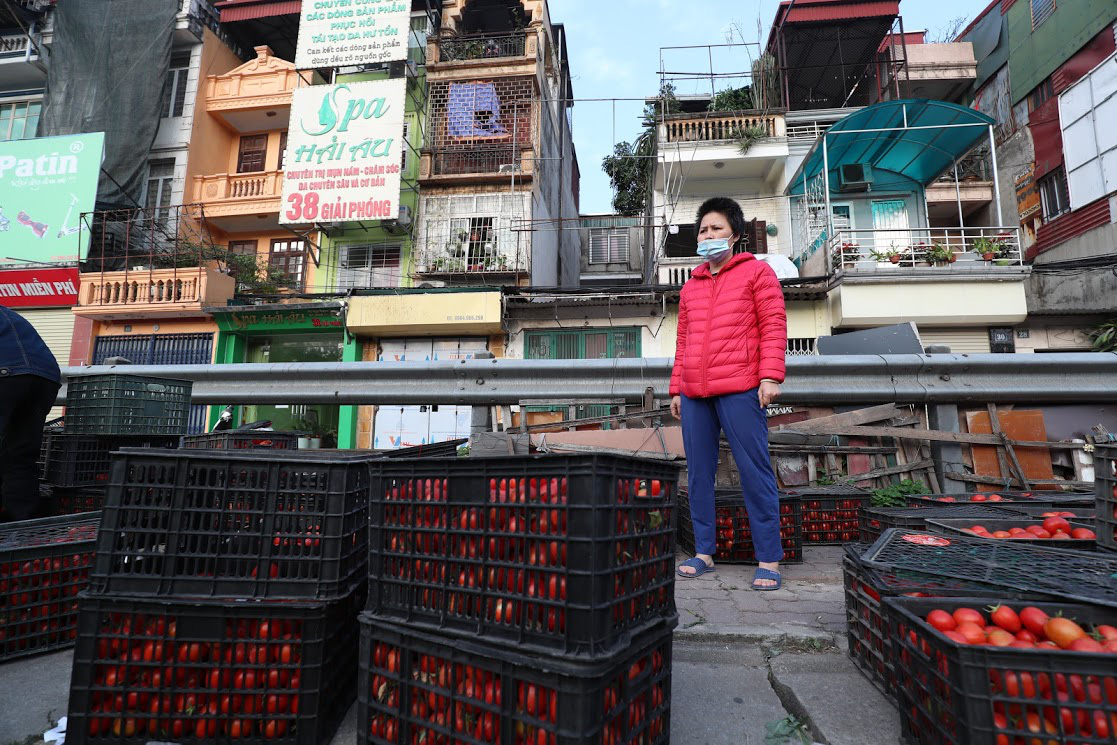 Người phụ nữ 2 ngày giải cứu 30 tấn nông sản giúp bà con nông dân vùng dịch Hải Dương - Ảnh 4.