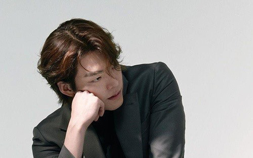 Sau 2 năm điều trị ung thư vòm họng, Kim Woo Bin giờ thế nào?