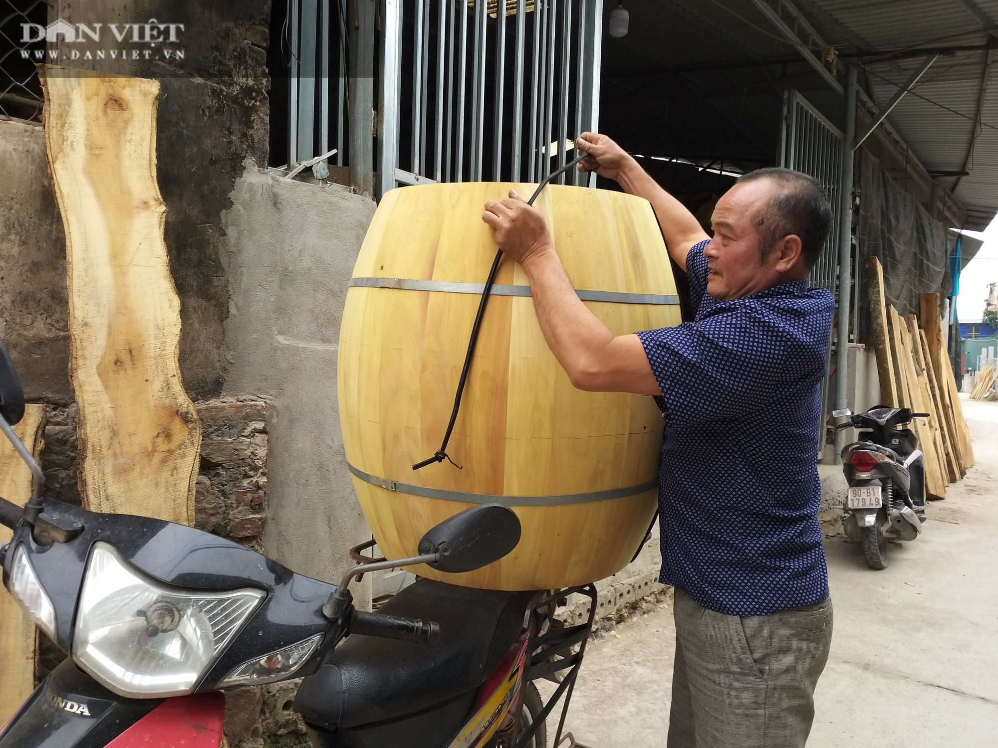 Nhiều người e ngại bỏ nghề nhưng anh Chung vẫn kiên trì bám trụ, giờ thành triệu phú làng Trạng Sấm - Ảnh 8.