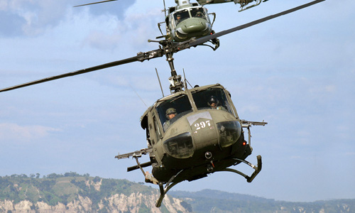 Vì sao Mỹ dùng &quot;lão tướng&quot; UH-1 canh gác kho vũ khí hạt nhân? - Ảnh 1.