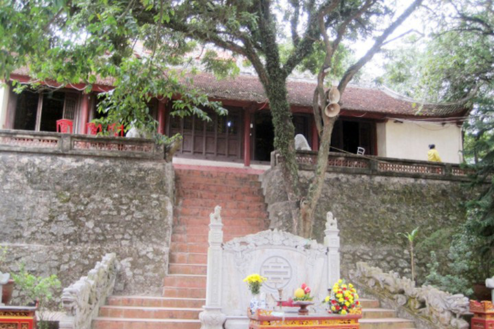 Top 10 chùa linh thiêng nên đi lễ đầu năm ở Việt Nam - Ảnh 6.