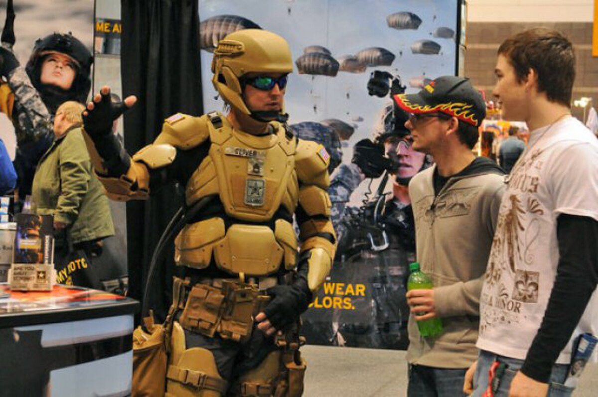 Kinh ngạc bộ áo giáp “Iron man” của quân đội Mỹ - Ảnh 11.