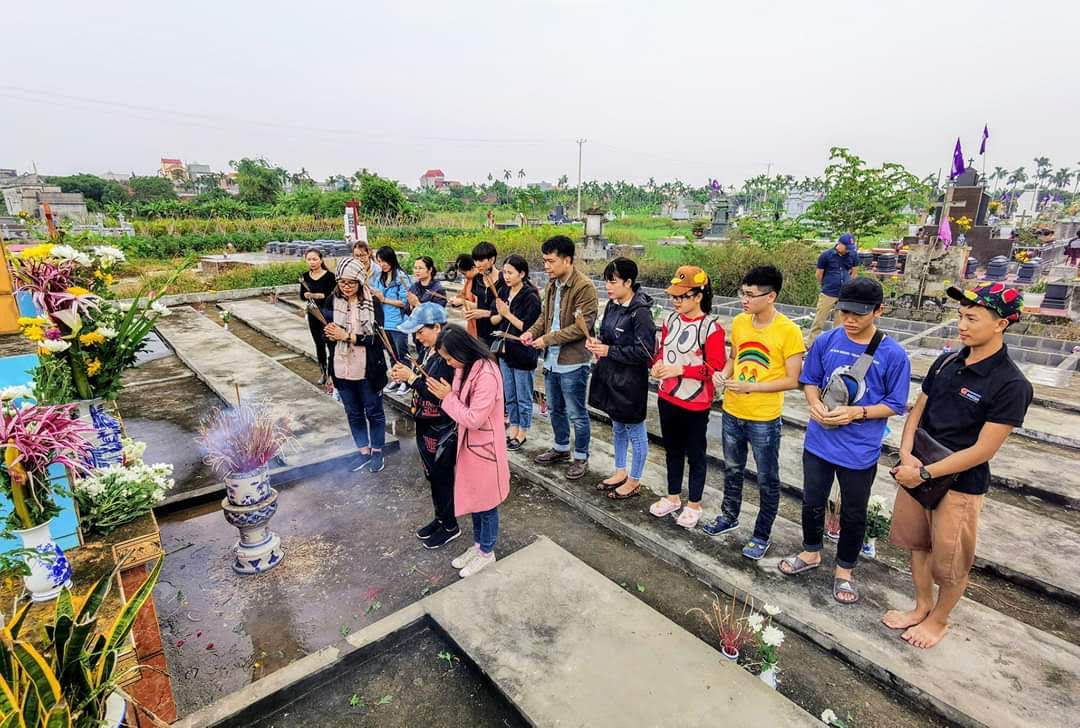 Hành trình nhặt hơn 40 nghìn xác thai nhi: Nước mắt muộn màng của người mẹ bên nghĩa trang lạnh lẽo - Ảnh 6.