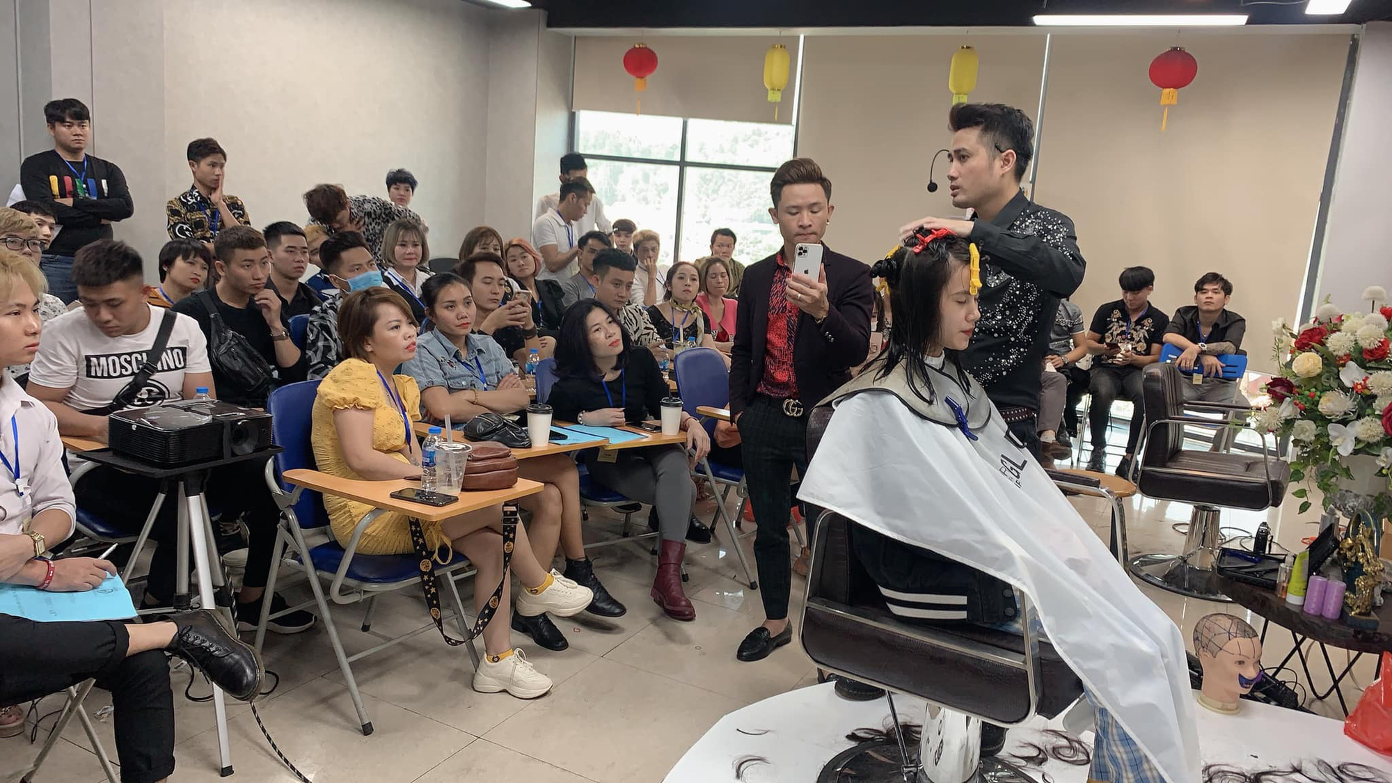 CEO Đào Xuân Định: Giảng viên ngành tóc vừa có tâm vừa có tầm với nghề - Ảnh 1.