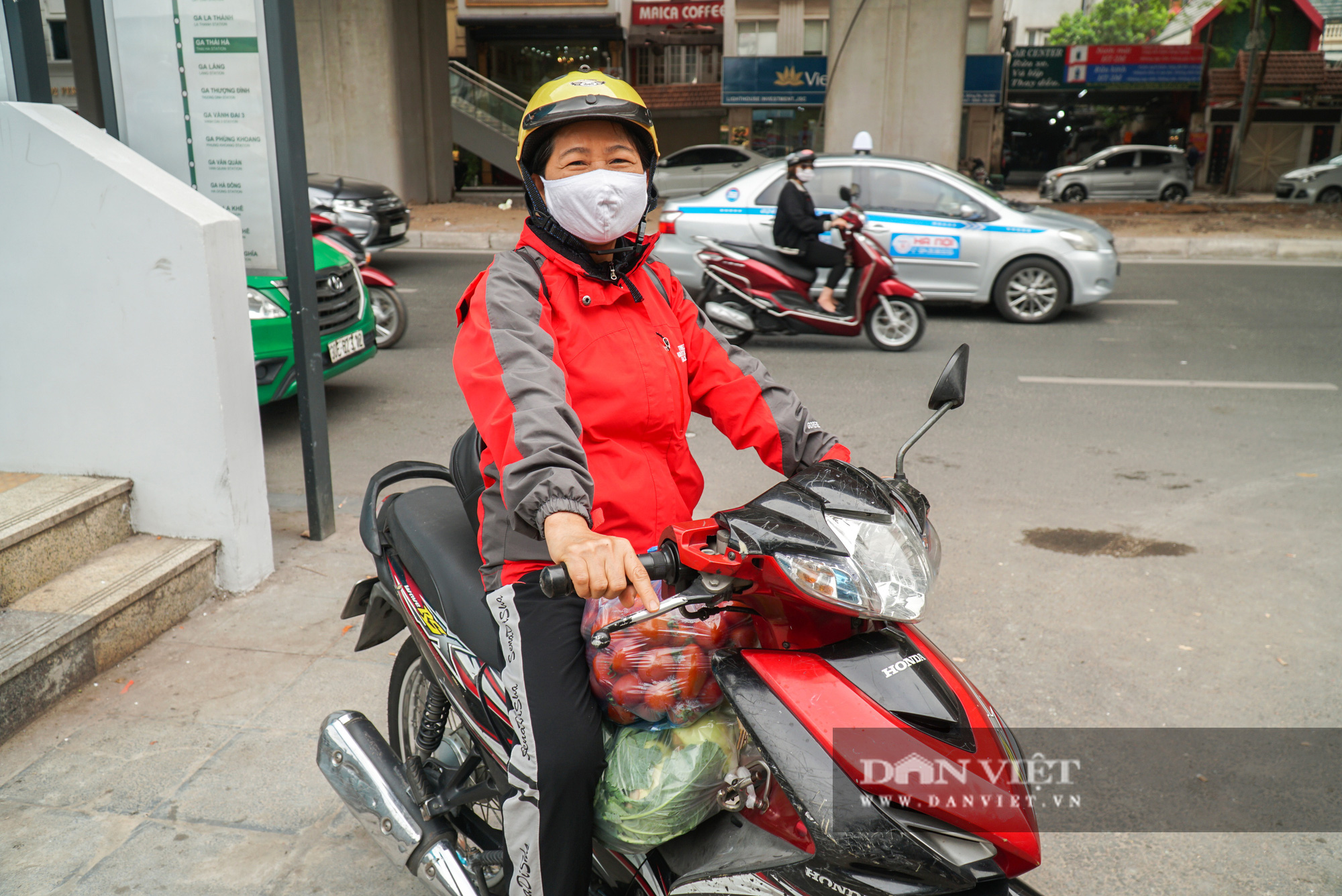 Hơn 4 tấn nông sản ở Mê Linh được giải cứu trong sáng nay - Ảnh 6.