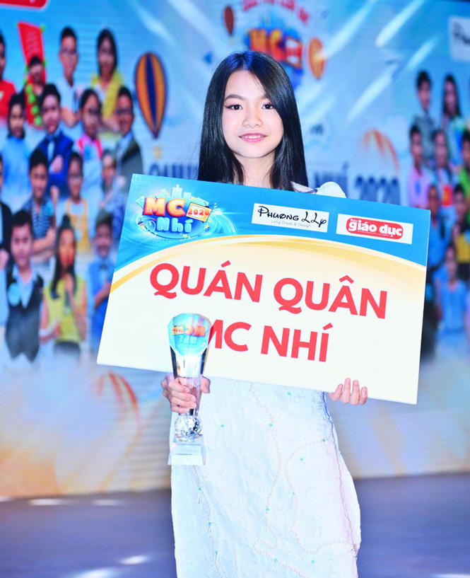 Con gái phụ công Nguyễn Hoàng Thương: Xinh xắn, tài năng, là MC tương lai - Ảnh 1.