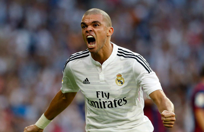 Pepe hồi còn thi đấu cho Real Madrid.