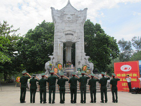 Nghĩa trang liệt sĩ quy mô lớn nhất Việt Nam đặt tại đâu? - Ảnh 10.